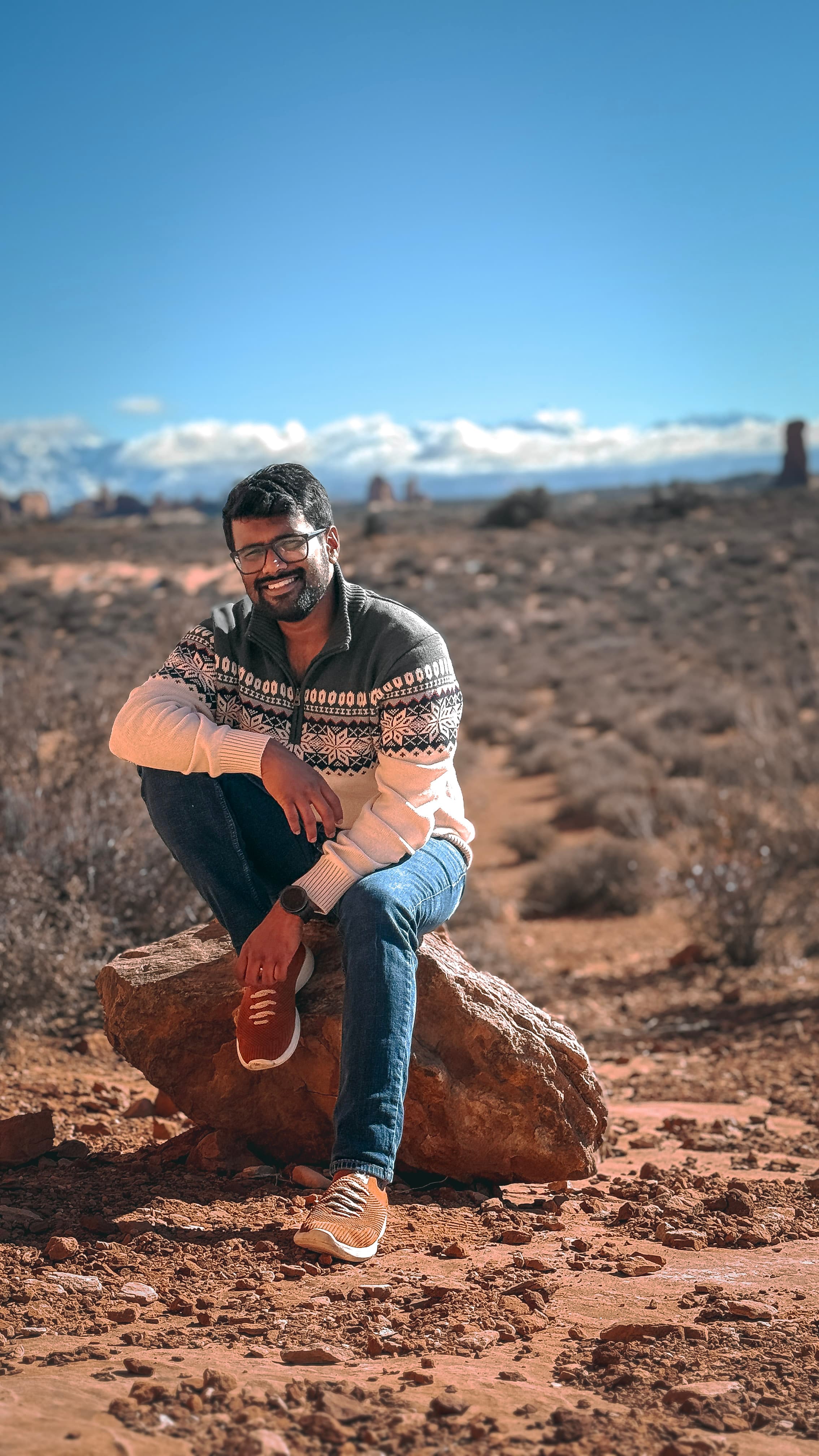 Portrait photo representing the embedded smart home automation project